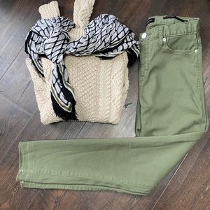 Banana Republic Mid Rise Skinny Ankle Raw Hem